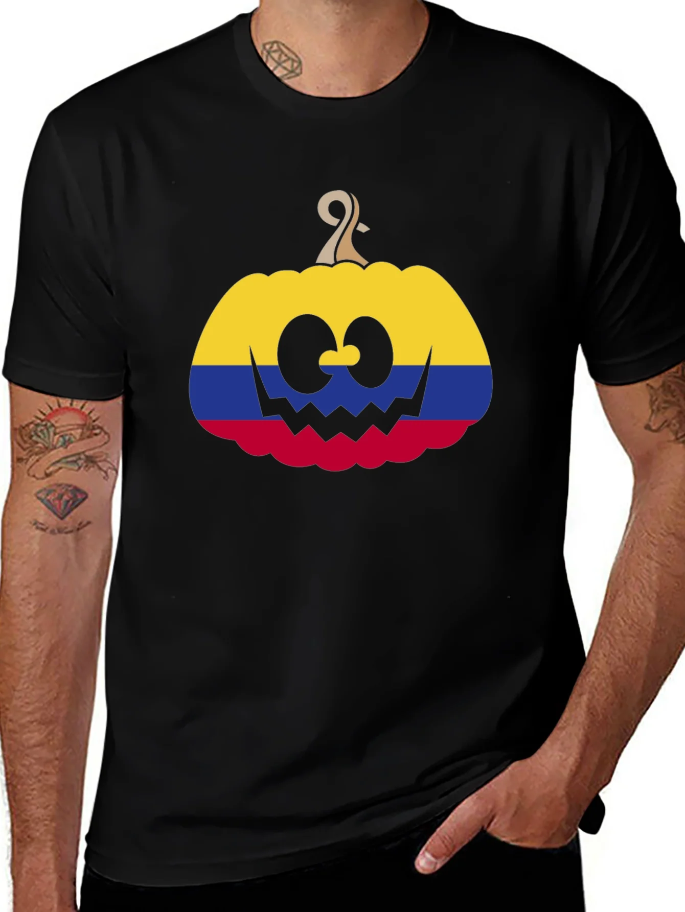 Colombia Flag Pumpkin Halloween T-Shirt