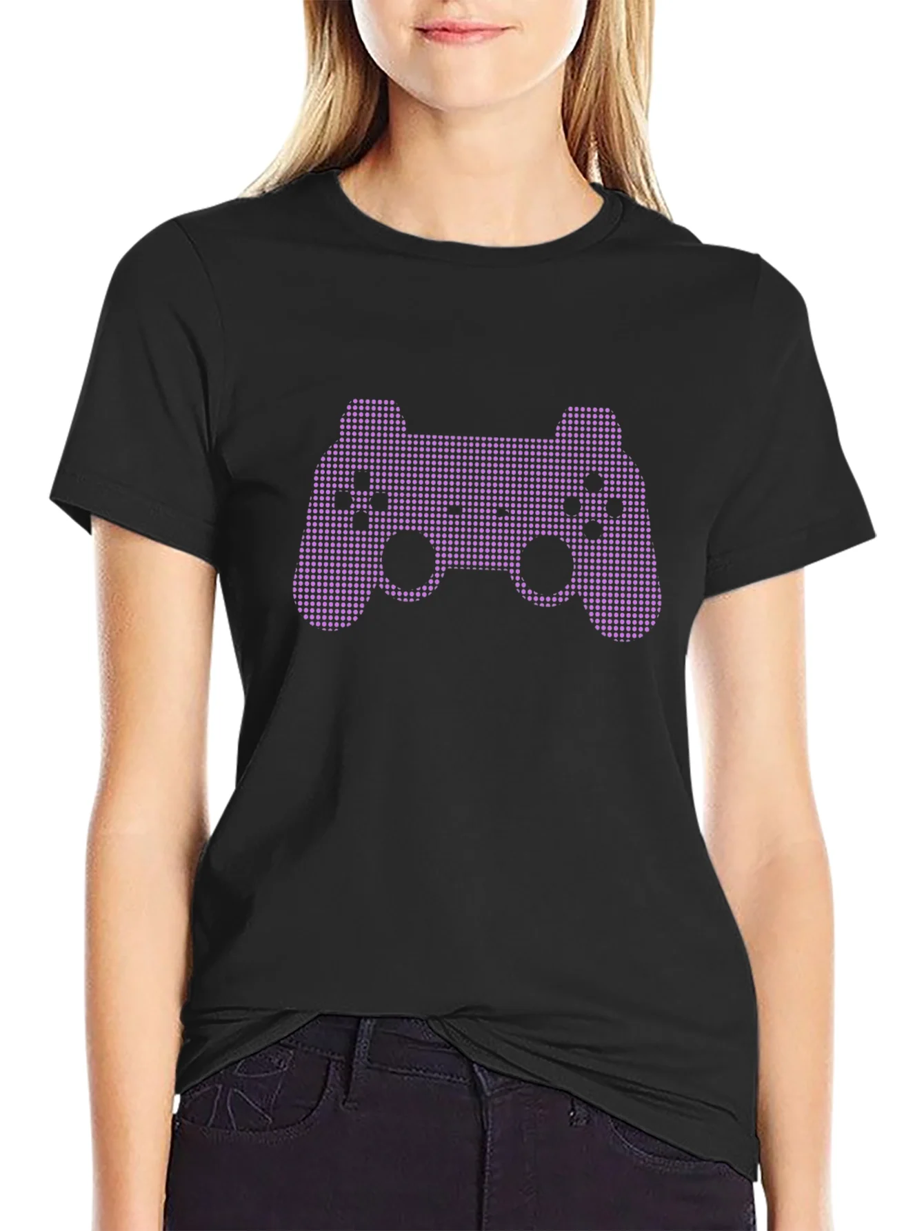 Gamer T-Shirt: Retro Controller Graphic Tee